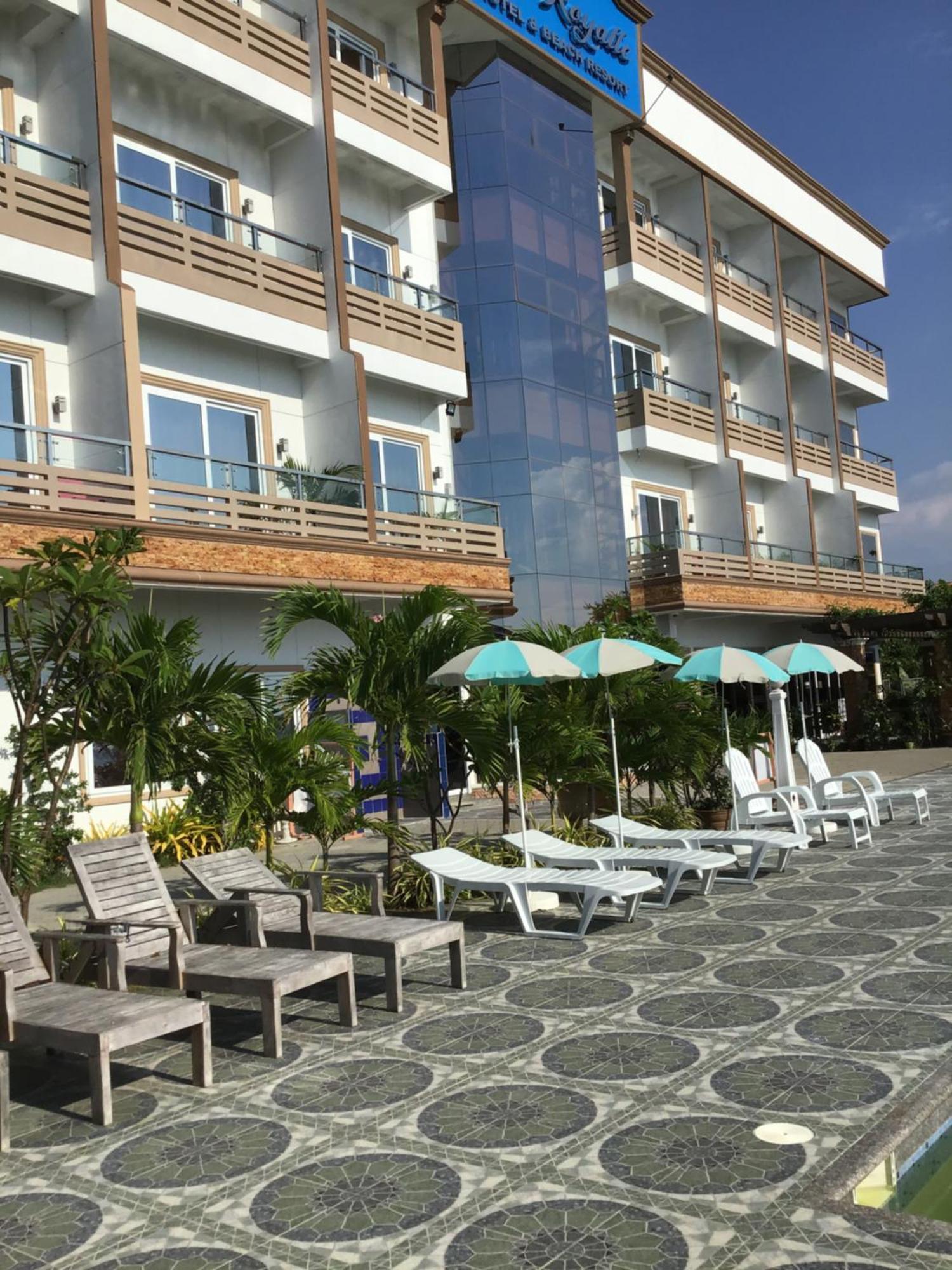 Em Royalle Hotel & Beach Resort سان خوان المظهر الخارجي الصورة