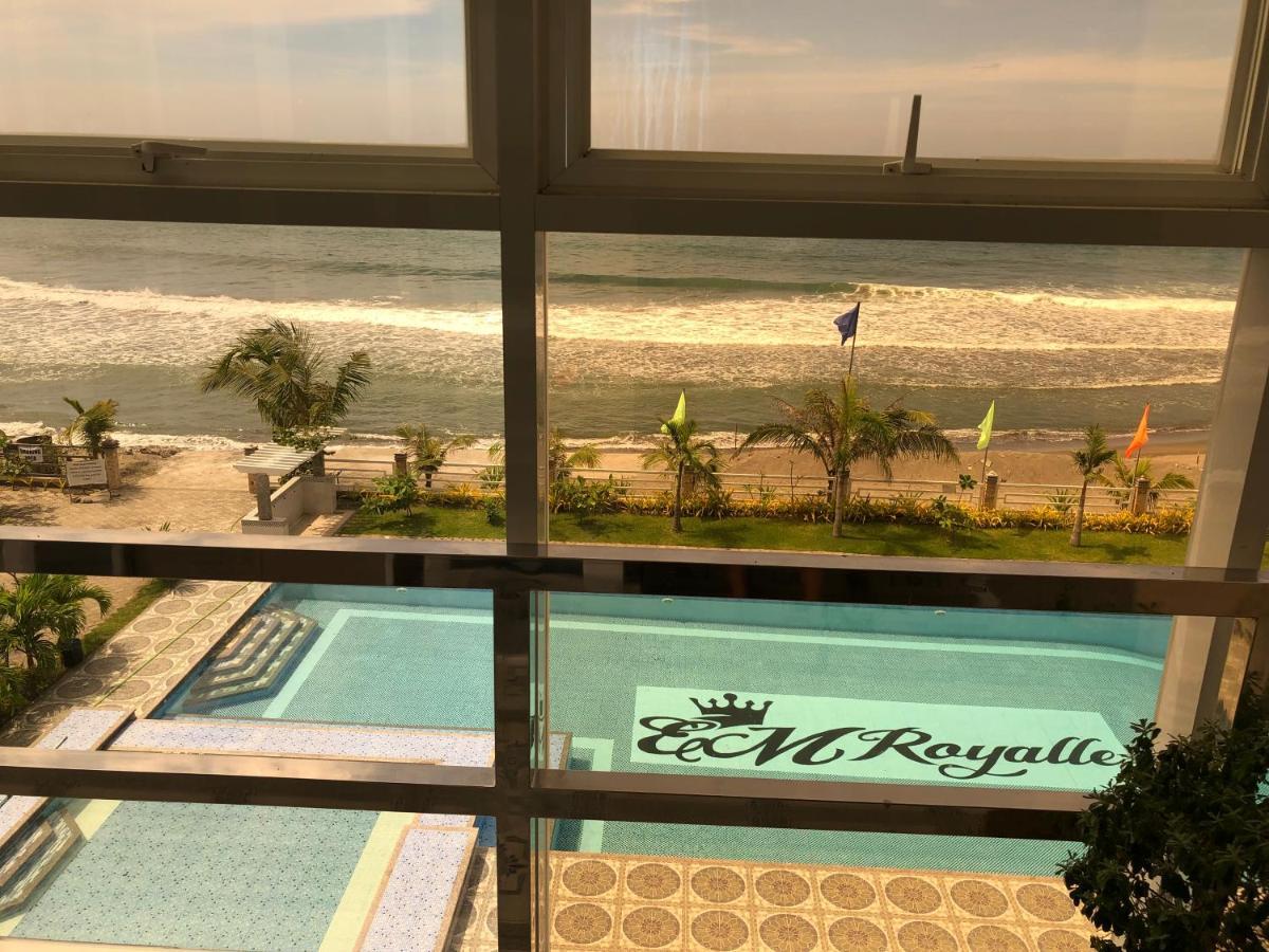 Em Royalle Hotel & Beach Resort سان خوان المظهر الخارجي الصورة